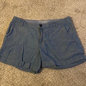 Banana Republic city chino shorts